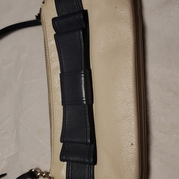 Kate Spade New York Crossbody Purse - Picture 2 of 7